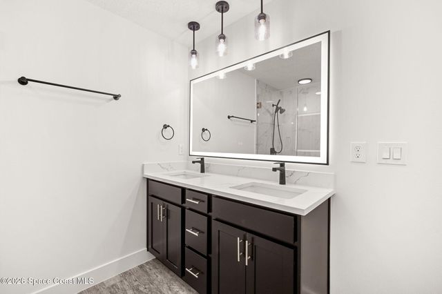 2651 Tennyson Avenue SE, Palm Bay, FL 32909