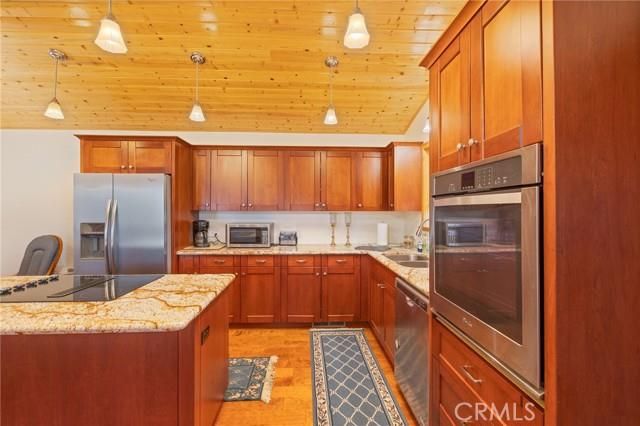 37745 Marina View, Bass Lake, CA 93604