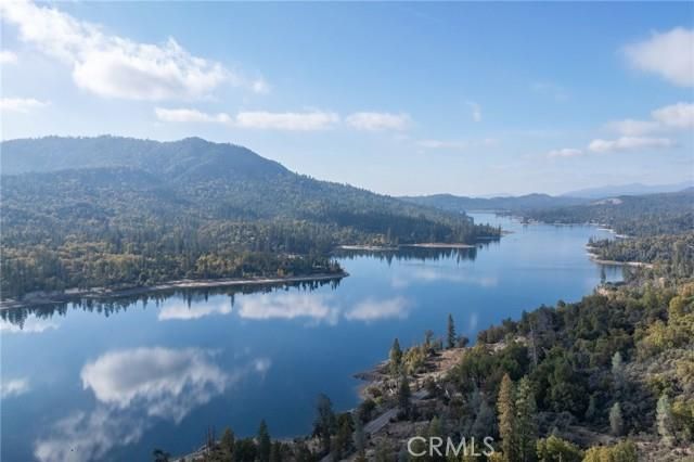 37745 Marina View, Bass Lake, CA 93604