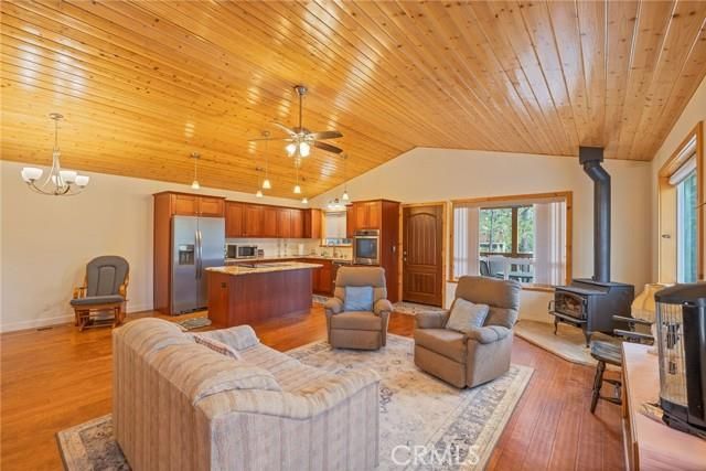 37745 Marina View, Bass Lake, CA 93604