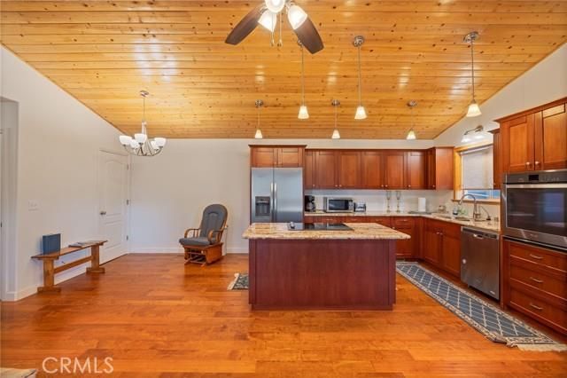 37745 Marina View, Bass Lake, CA 93604
