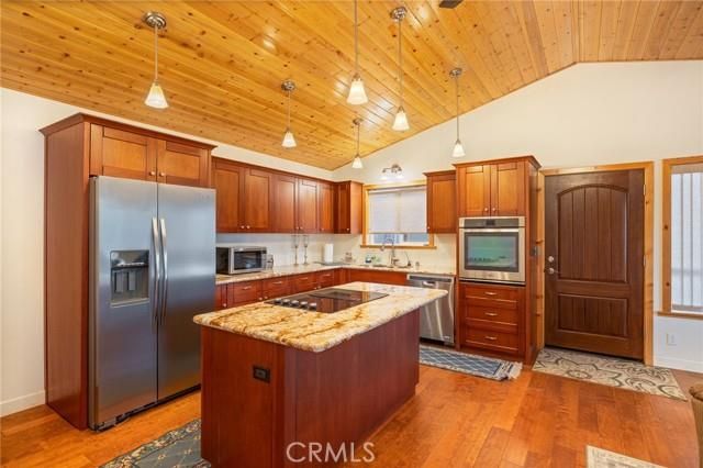 37745 Marina View, Bass Lake, CA 93604
