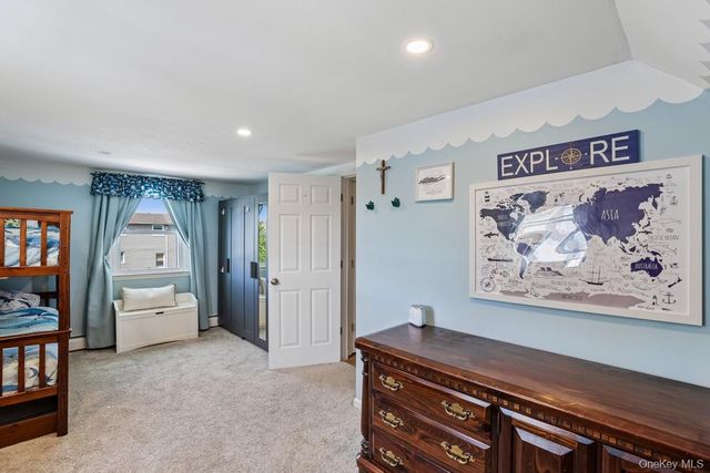 413 Pecan Street, Lindenhurst, NY 11757