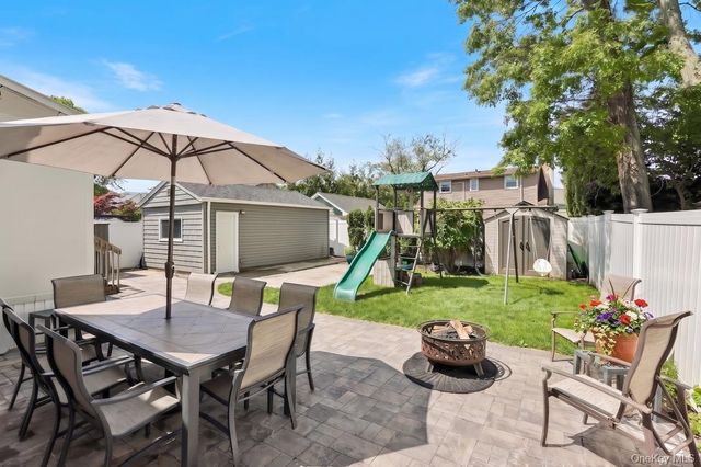 413 Pecan Street, Lindenhurst, NY 11757