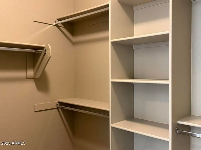 297 E KAIBAB Drive, Chandler, AZ 85249