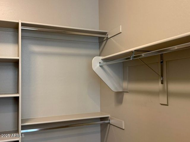 297 E KAIBAB Drive, Chandler, AZ 85249