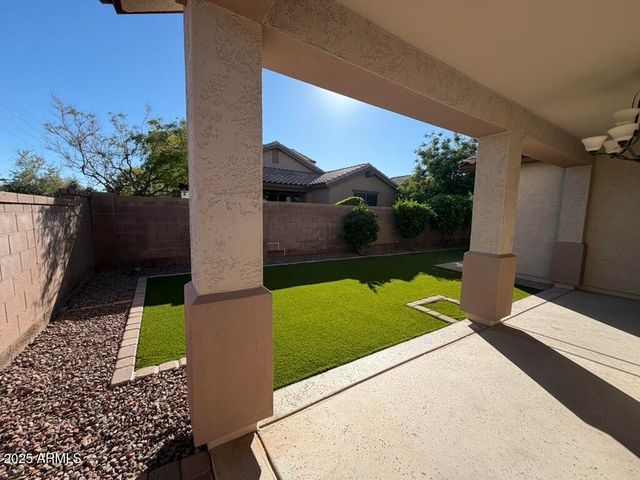 297 E KAIBAB Drive, Chandler, AZ 85249