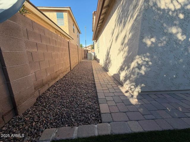 297 E KAIBAB Drive, Chandler, AZ 85249