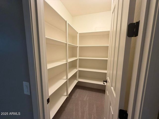 297 E KAIBAB Drive, Chandler, AZ 85249