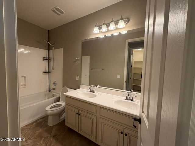 297 E KAIBAB Drive, Chandler, AZ 85249