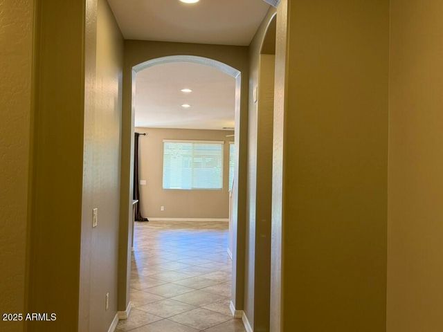 297 E KAIBAB Drive, Chandler, AZ 85249