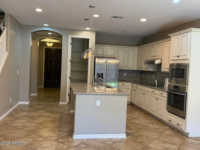 297 E KAIBAB Drive, Chandler, AZ 85249