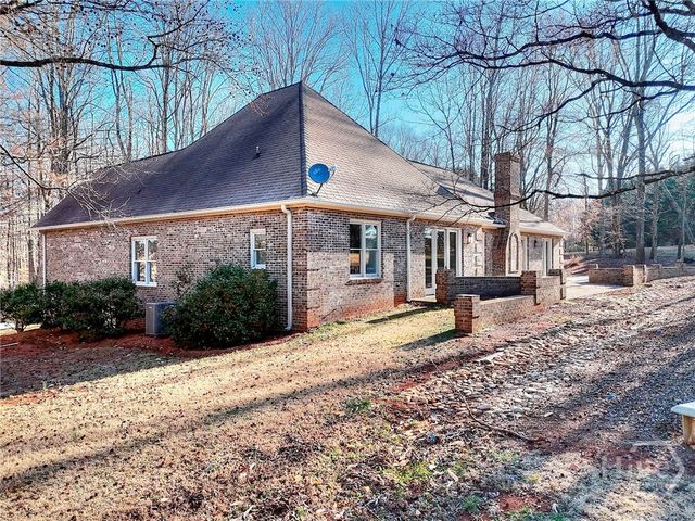 66 Highland Drive, Jefferson, GA 30549