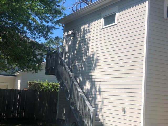 1131 Oxford St, Garage Apartment, Houston, TX 77008