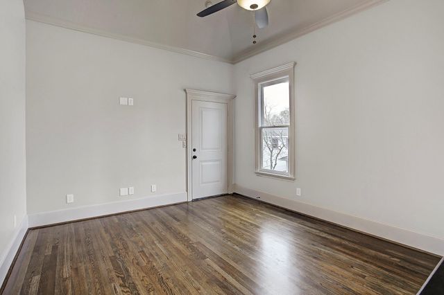 1131 Oxford St, Garage Apartment, Houston, TX 77008