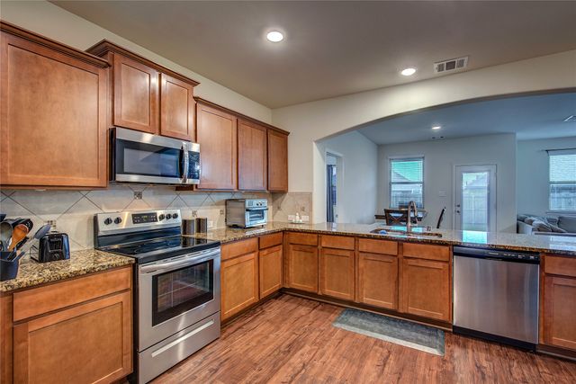 3217 Honeycomb Way, Royse City, TX 75189