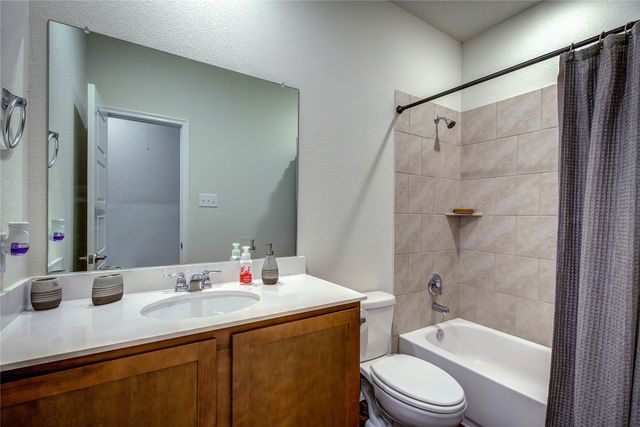 3217 Honeycomb Way, Royse City, TX 75189