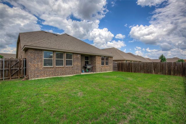 3217 Honeycomb Way, Royse City, TX 75189