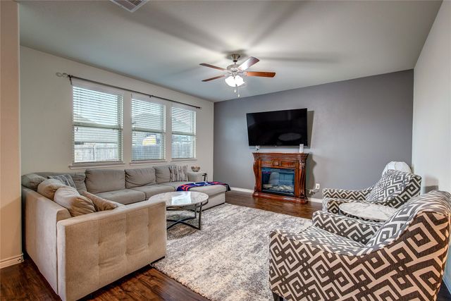 3217 Honeycomb Way, Royse City, TX 75189