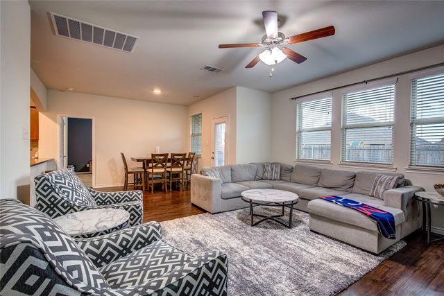 3217 Honeycomb Way, Royse City, TX 75189