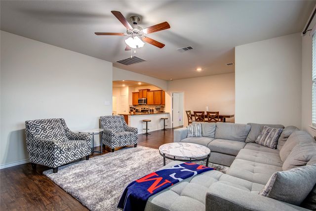 3217 Honeycomb Way, Royse City, TX 75189
