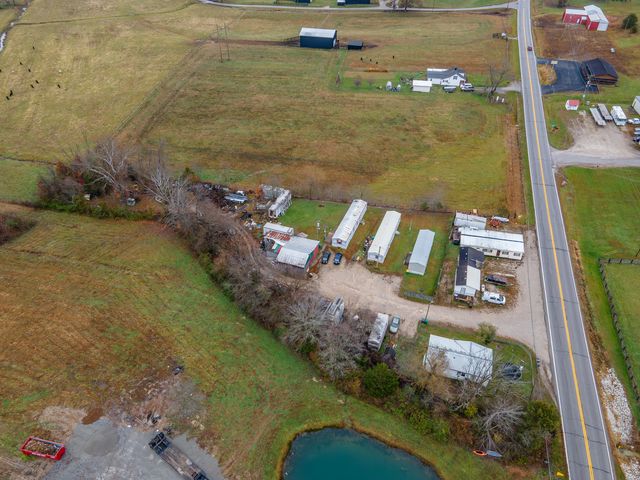 5852 E HWY 60, Owingsville, KY 40360