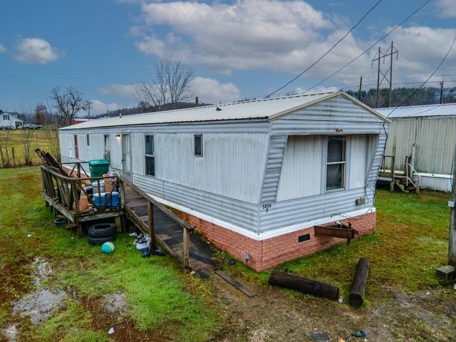 5852 E HWY 60, Owingsville, KY 40360