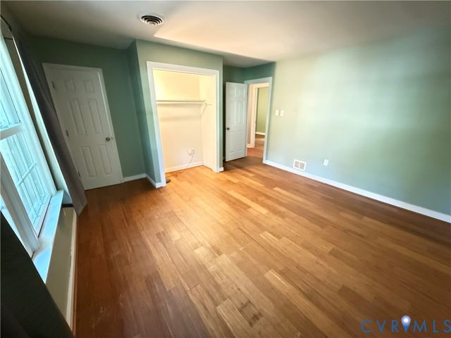 4633 Newbys Bridge Rd, Chesterfield, VA 23832