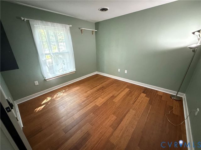 4633 Newbys Bridge Rd, Chesterfield, VA 23832