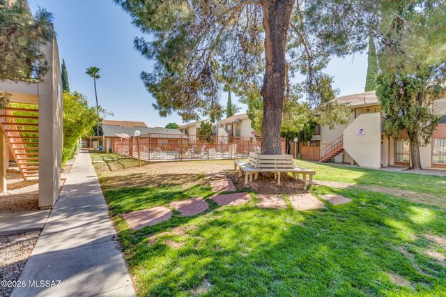 1600 N Wilmot Rd Unit 290, Tucson, AZ 85712