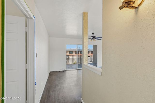 1600 N Wilmot Rd Unit 290, Tucson, AZ 85712