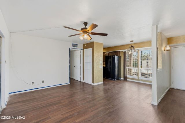 1600 N Wilmot Rd Unit 290, Tucson, AZ 85712
