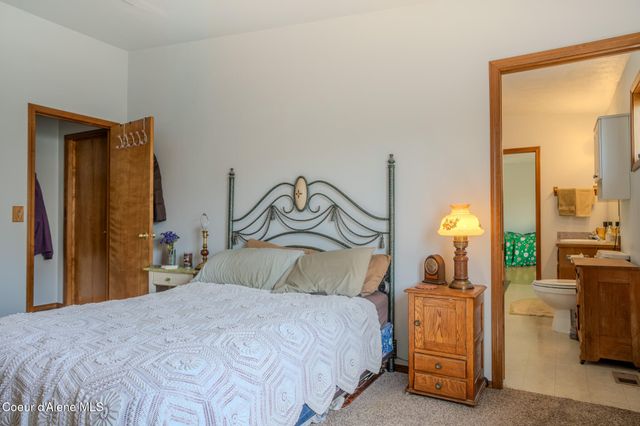 623 E Maple PL, Hayden, ID 83835