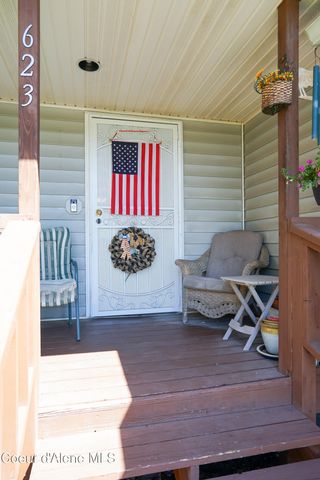623 E Maple PL, Hayden, ID 83835