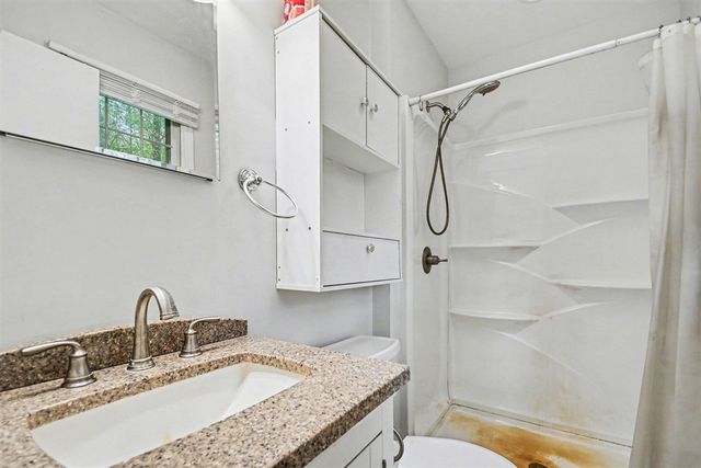 5564 Newton Avenue, Coloma, MI 49038