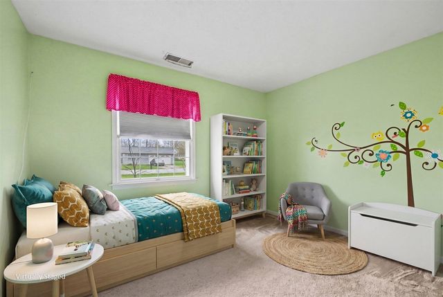 5564 Newton Avenue, Coloma, MI 49038