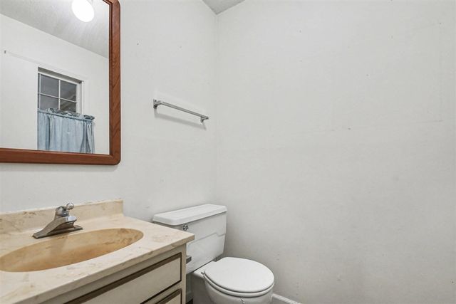 5564 Newton Avenue, Coloma, MI 49038