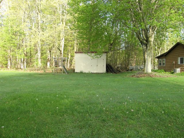 5564 Newton Avenue, Coloma, MI 49038