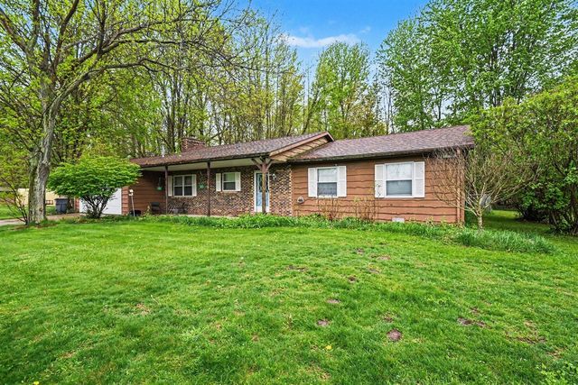 5564 Newton Avenue, Coloma, MI 49038
