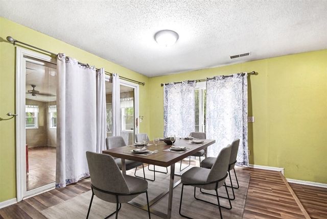 5564 Newton Avenue, Coloma, MI 49038