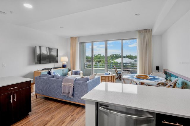 1709 N TAMIAMI TRAIL 416, Sarasota, FL 34234