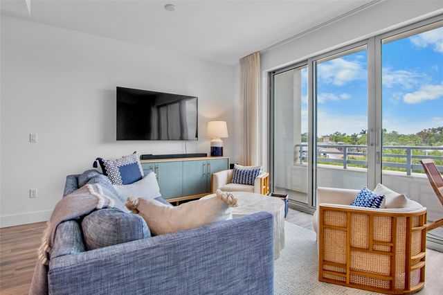 1709 N TAMIAMI TRAIL 416, Sarasota, FL 34234