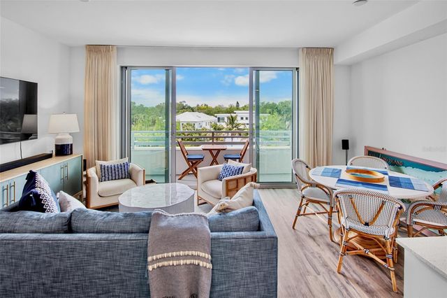 1709 N TAMIAMI TRAIL 416, Sarasota, FL 34234