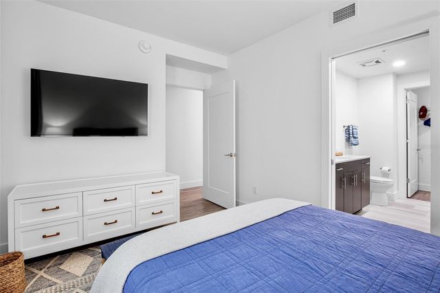 1709 N TAMIAMI TRAIL 416, Sarasota, FL 34234