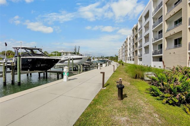 1709 N TAMIAMI TRAIL 416, Sarasota, FL 34234