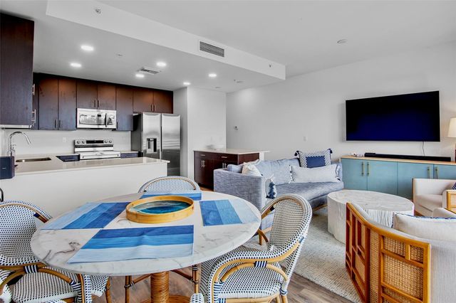 1709 N TAMIAMI TRAIL 416, Sarasota, FL 34234