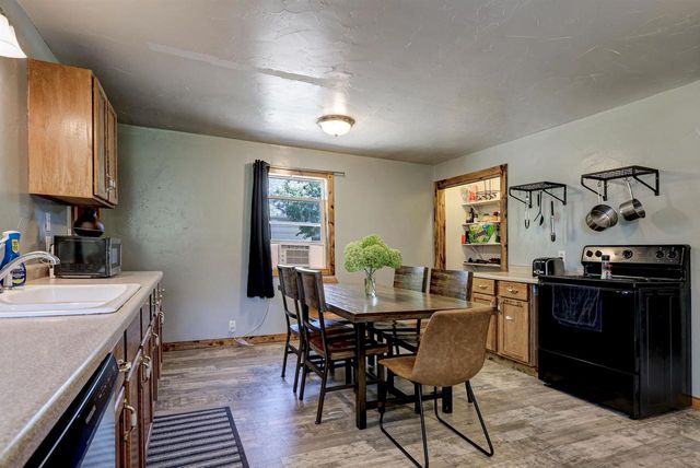 1407 N MAIN STREET, Oshkosh, WI 54901