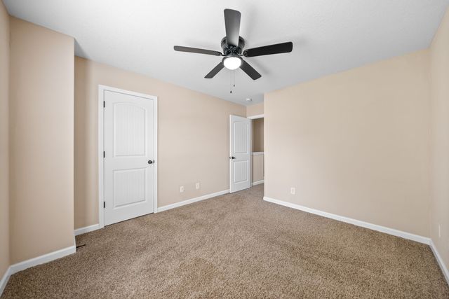 375 McGee Ct Apt 4, Clarksville, TN 37040