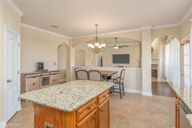 102 Antietam Drive, Bossier City, LA 71112