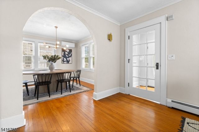 9 Saint Charles Ave, West Caldwell Twp., NJ 07006